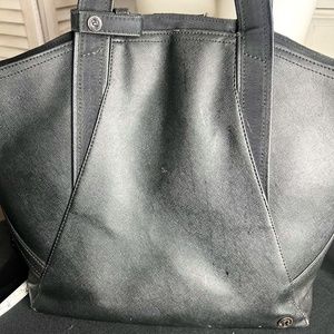 Lululemon Tote